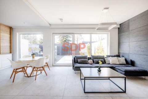 Lux wykończenie, 6 pokoi, 170 m2, Radomierzyce