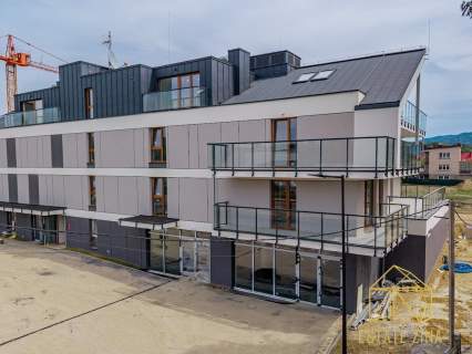 Duży lokal użytkowy w centrum Rabki