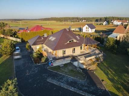 Dom na sprzedaż pow. 282 m2, dz. 39 ar Gogolin