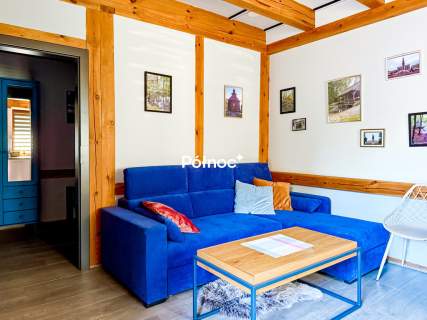 Dom mieszkalny 7 apartamentów działki