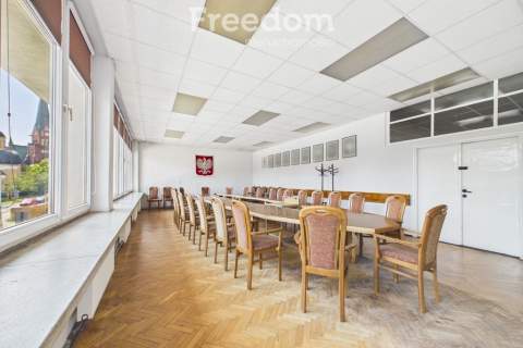 Lokal 39,1 m , z parkingiem w centrum Częstochowy