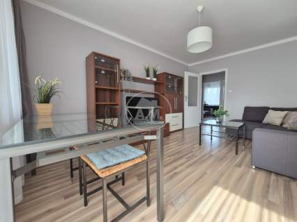 OSOBNE POKOJE, BALKON, UMEBLOWANE,