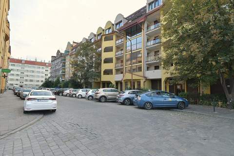 Do wynajęcia duża kawalerka, Śródmieście