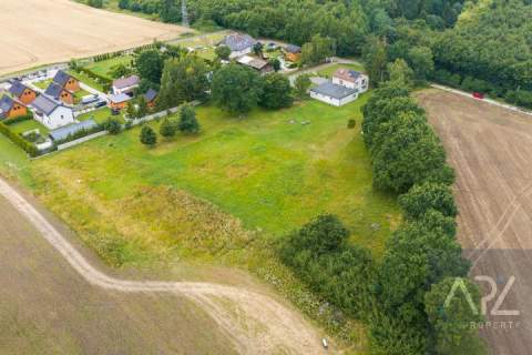 DOM 382 m2 Z DUŻĄ DZIAŁKĄ 1,04ha, TYLKO 3 KM OD MORZA