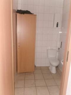 Lokal usługowo-biurowy o pow. 65m2,winda, I piętro, Kalisz