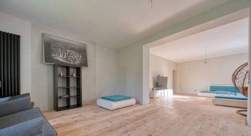 Dom 270m2 i Obiekt Usługowo-Medyczny 450m2 ul. Wycieczkowa