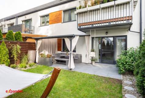 LUX - elegancko wykończone z 3 miejsca postojowe i WIELKI OGRÓD