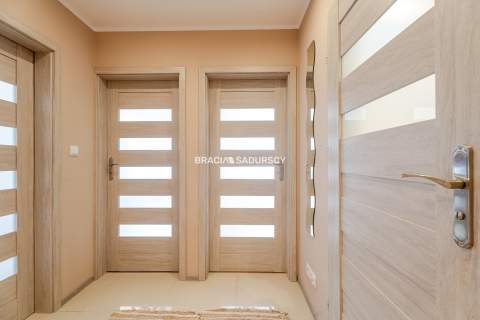 2 pok, 52,75m2, ul. Reduta, z miejscem postojowym