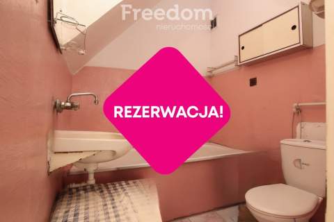 Mieszkanie z ogródkiem i poddaszem użytkowym.