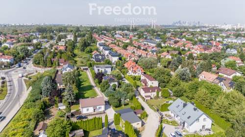 Działka 1415 m2 dom ok. 90m2
