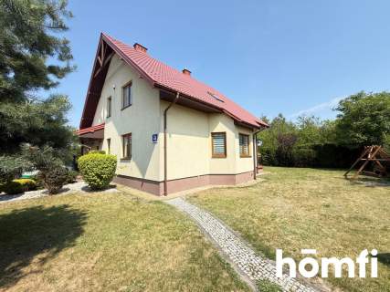 Piękny dom 250 m2, z ogródkiem, 5pokoi, Radom