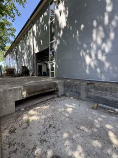 Magazyn 600 m2 rampa brama 0 11m Puławska Warszawa