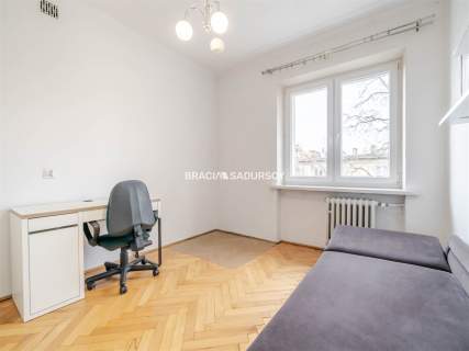59m2 3 pok os kuchnia Ul.Staszczyka Bronowice