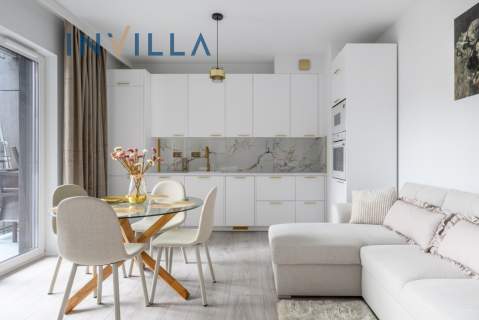 Piękny apartament z widokiem na zieleń