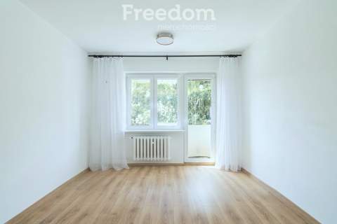 Gotowe do wprowadzenia 2 pokoje balkon kom.lok