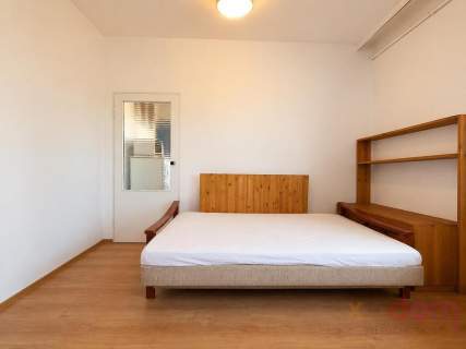 42 M2 2 POKOJE PARKING CENTRUM