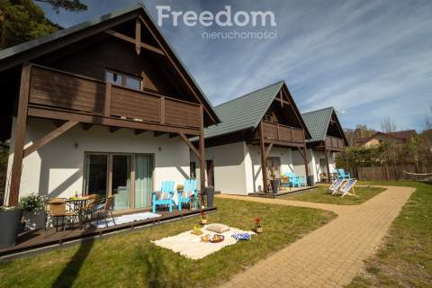 Kompleks apartamentów i domków Dębki