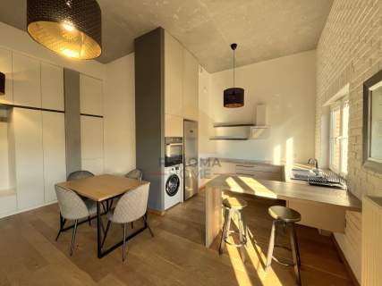 Loftowy apartament centrum parking antresola