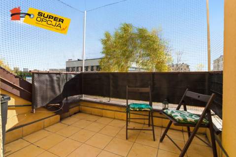 2 osobne pokoje antresola i balkon