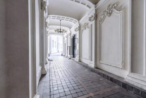 Piękna Kamienica Plac Trzech Krzyży Winda