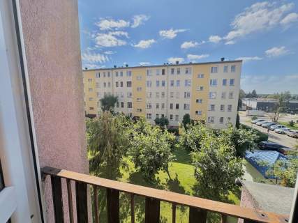 2 pokoje do remontu, 37,7 m , balkon francuski