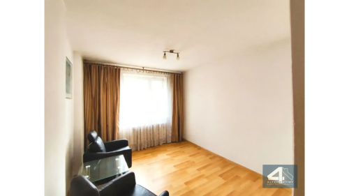 Przestronny szeregowiec z dużą działką