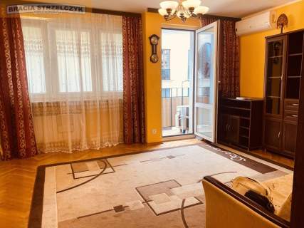 dwupokojowe z oddzielna kuchnią, loggia, klima