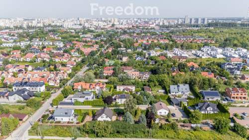 Działka 1415 m2 dom ok. 90m2