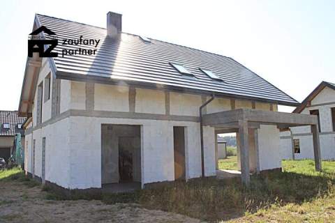 Dom stan surowy otwarty działka 8 arów