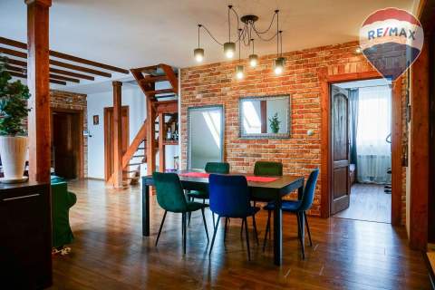 Dom 275m2 z usługowym parterem, Żyrardów