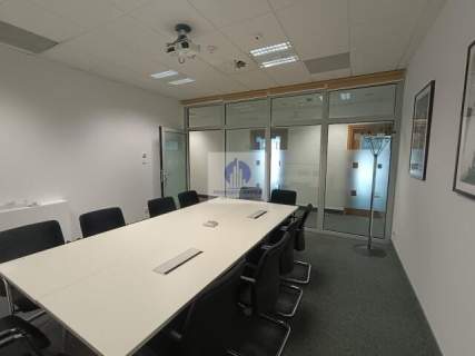 Ochota biurko w coworkingu do wynajęcia