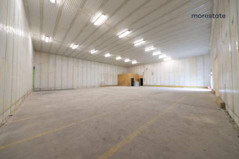 Hala na Zabłociu/ 370m2