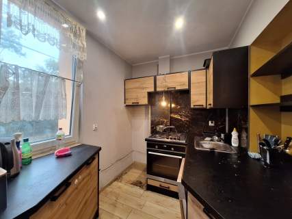 2 POKOJE 46 m BALKON 1 PIĘTRO