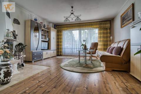 Dwa domy budynek gosp. na działce 1 900 m2 Centrum Jordanowa