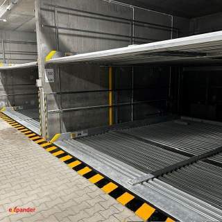 Kawalerka z balkonem, garażem i komórką-idealna na start lub...