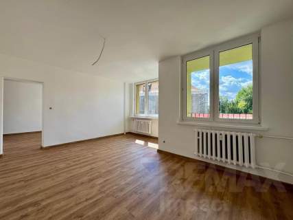 2 pokoje po remoncie 1 piętro Balkon
