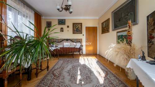 DOM Z ATRAKCYJNĄ, DUŻĄ DZIAŁKĄ 32 ARY INWESTYCJA
