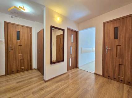 3 pokoje duży balkon MPEC 3 piętro