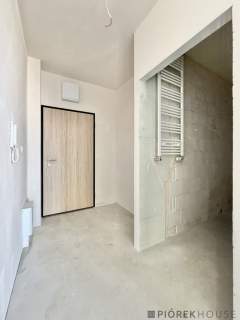 Kawalerka 26 m balkon komórka garaż KW