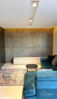 Apartament w kameralnym budynku 5 minut od pętli czerwone maki.