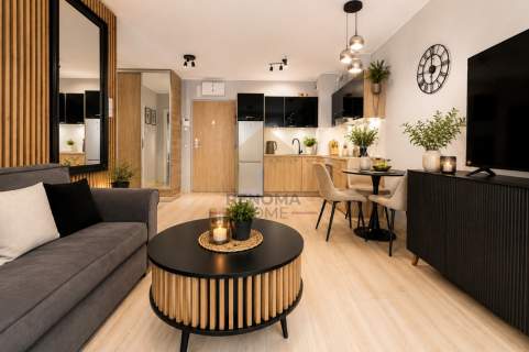 2 pokoje/Księcia Witolda 46/ogromny balkon/Klima