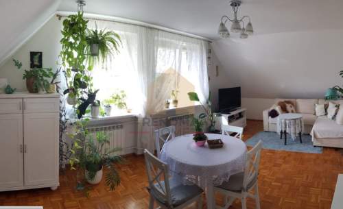 2 pokoje/balkon