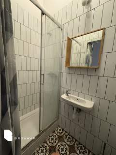 Pokój w centrum miasta z prywatną łazienką