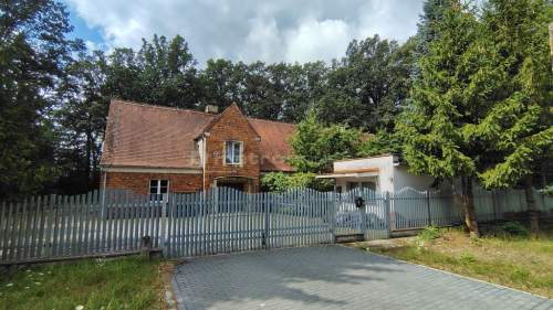 Wyjątkowa nieruchomość mieszkalno-usługowa