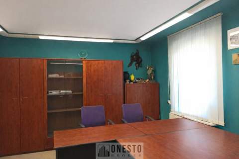 Działalność/Inwestycja Budynek 360 m2, działka 6,56 a Lublin