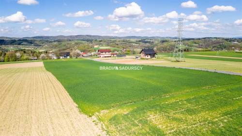 Działka budowlana / 34 24 ar