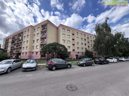 4 pokoje 74,4m2 garaż dwustronne