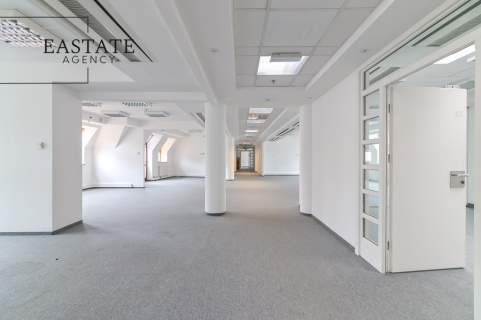 Prestiżowe biuro 331 m w Krzywym Domku Taras