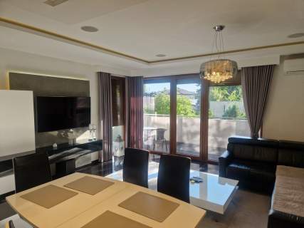 3 pokoje w APARTAMENTOWCU 2 MIEJSCA PARKINGOWE