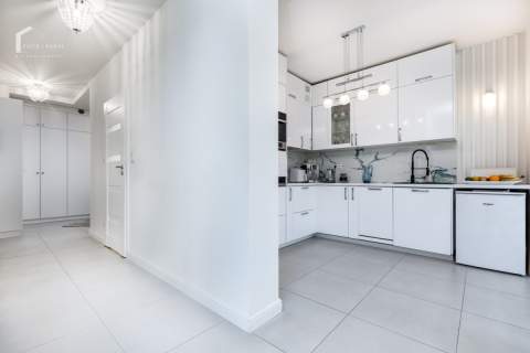 Nowoczesny apartament 68m2, 3 pokoje, 2 balkony 